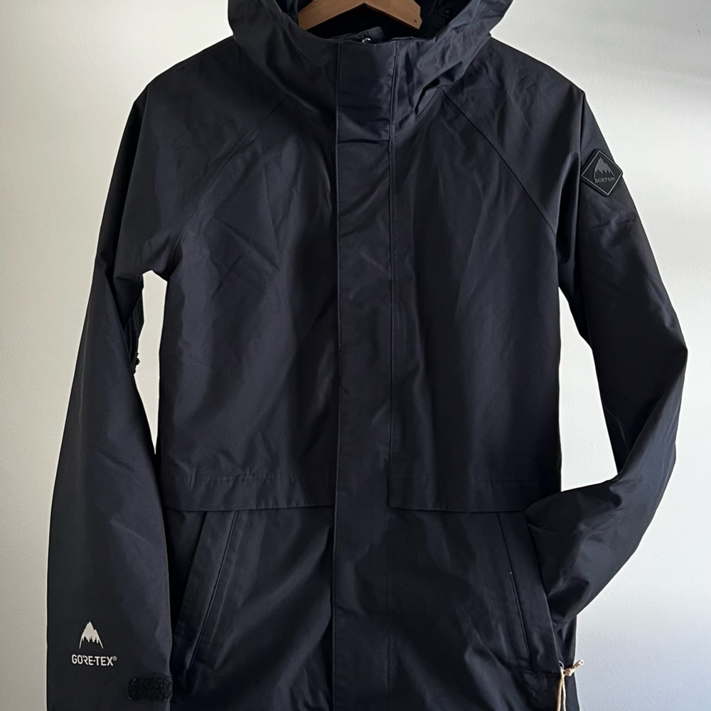 Burton GORE-TEX Kaylo Jacket in True Black